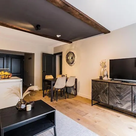 Apartment Haya Historic - Pinot Noir *