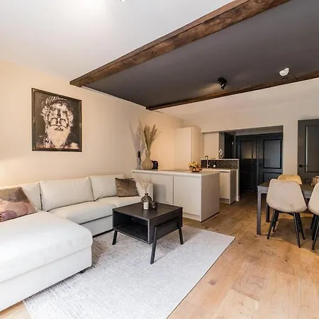 Haya Historic - Pinot Noir Apartment *